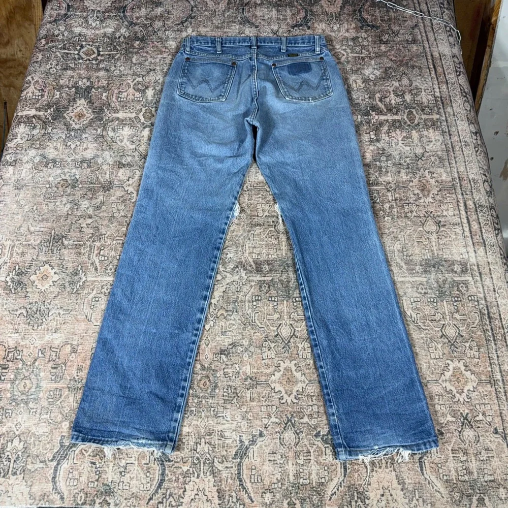 Wrangler 13MWZ Cowboy Cut Blue Distressed Jeans Mens 34x34 Vintage Style